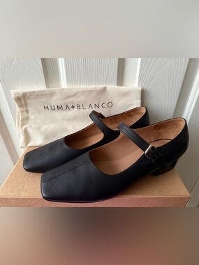 Huma Blanco Black Leather Mary Jane Heels